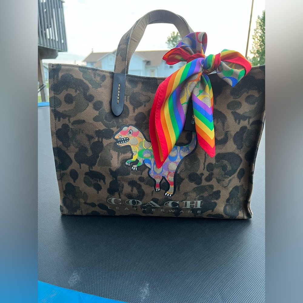 Coach Rexy Tote 42 & matching Scarf